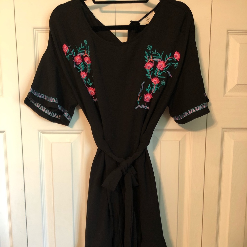 Entro Dress